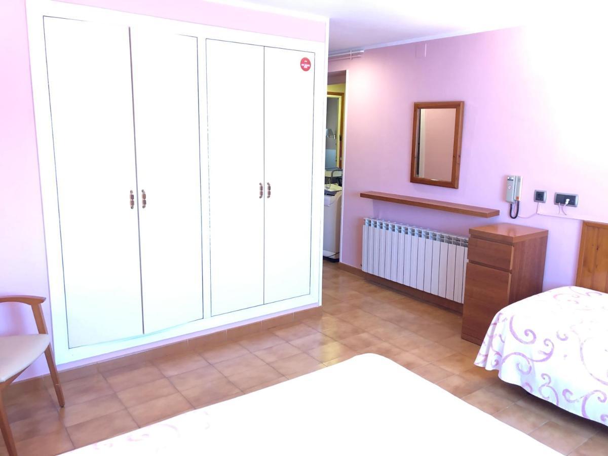 Отель Casa Feliu Санта-Сусанна Экстерьер фото