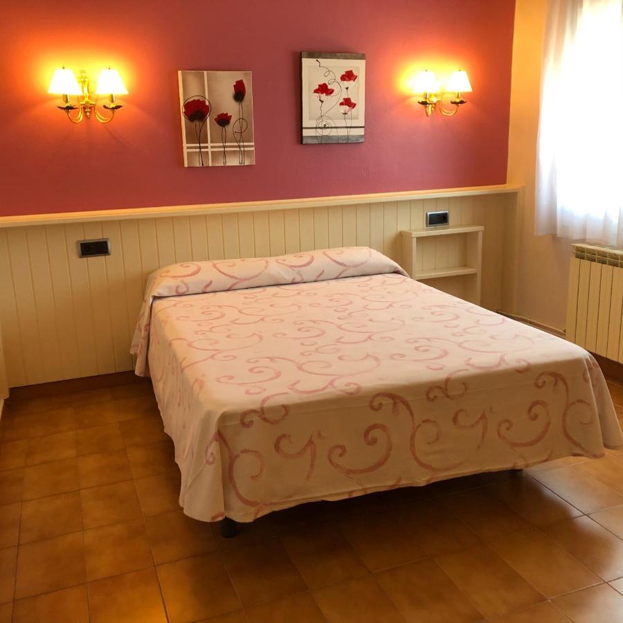 Отель Casa Feliu Санта-Сусанна Экстерьер фото